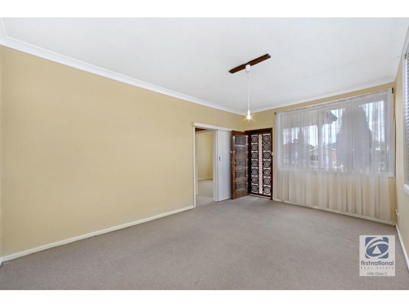 16 Williamson Avenue, Seven Hills NSW 2147