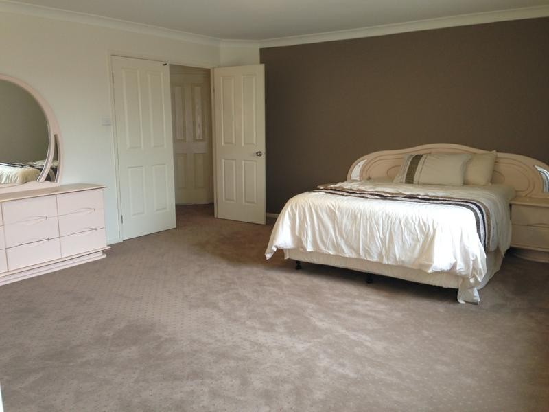 37 Tanzanite Street, Quakers Hill NSW 2763