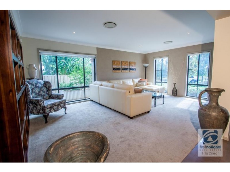 15 Tanzanite Street, Quakers Hill NSW 2763