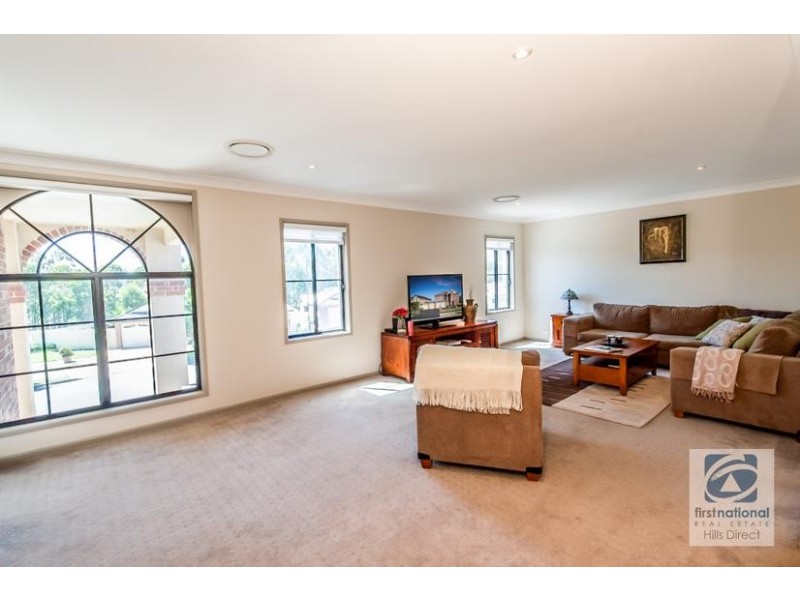 15 Tanzanite Street, Quakers Hill NSW 2763