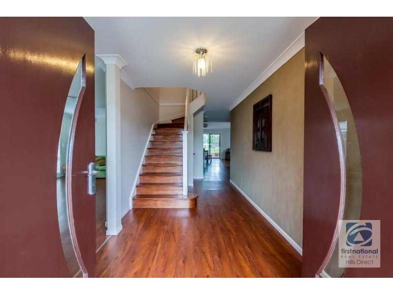 32 Roxburgh Crescent, Stanhope Gardens NSW 2768