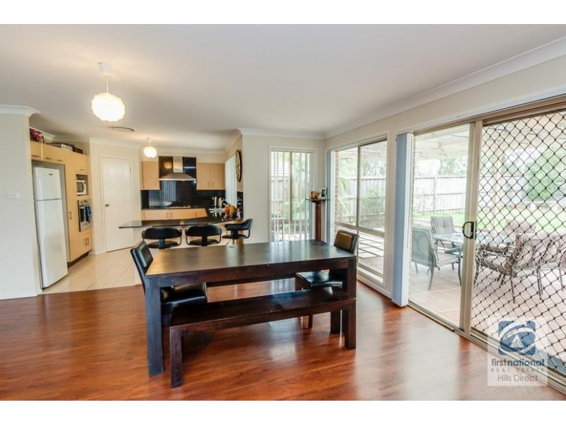 32 Roxburgh Crescent, Stanhope Gardens NSW 2768