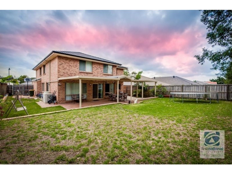 32 Roxburgh Crescent, Stanhope Gardens NSW 2768