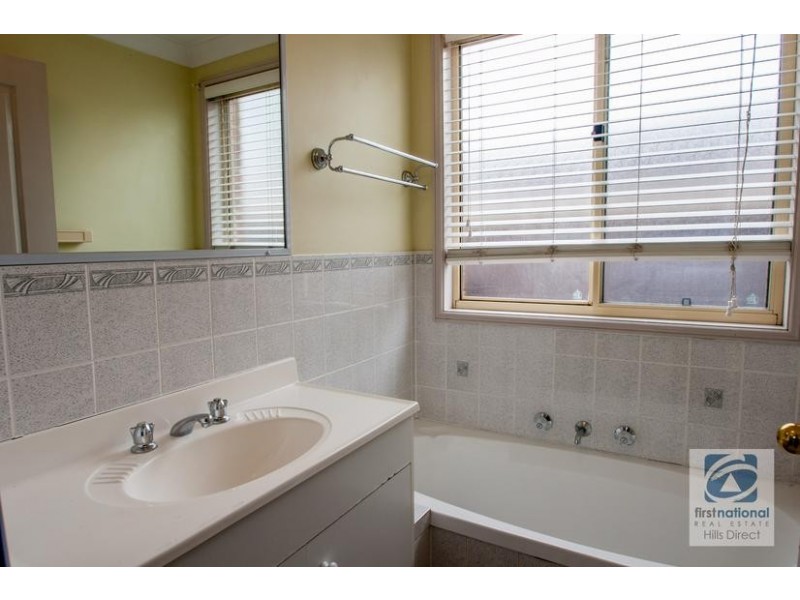 76 Barnier Drive, Quakers Hill NSW 2763