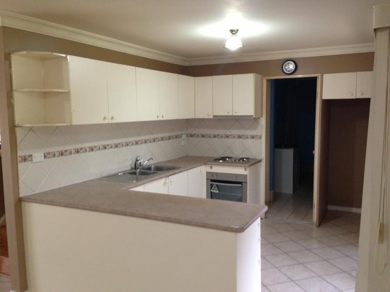 12/32 Douglas Road, Quakers Hill NSW 2763