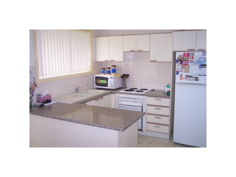 2b Aimee Street, Quakers Hill NSW 2763