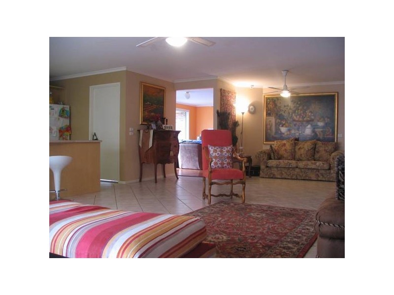 42 Phoenix Avenue, Stanhope Gardens NSW 2768