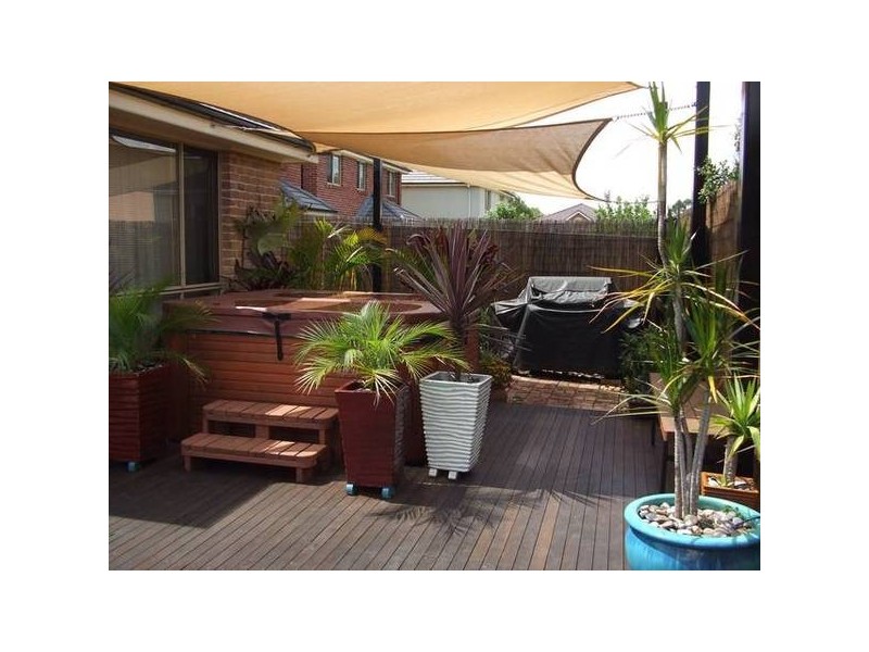 16 Tangerine Drive, Quakers Hill NSW 2763