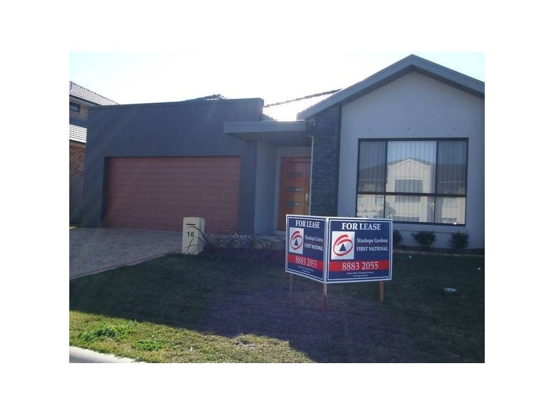 16 Bowdon Street, Stanhope Gardens NSW 2768