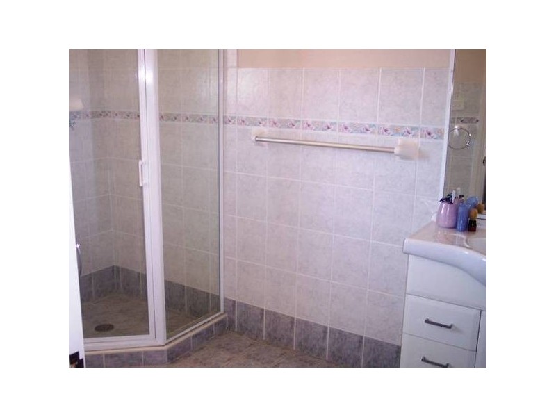 2/10 Lovegrove Drive, Quakers Hill NSW 2763