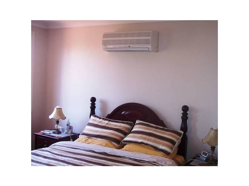 2/10 Lovegrove Drive, Quakers Hill NSW 2763