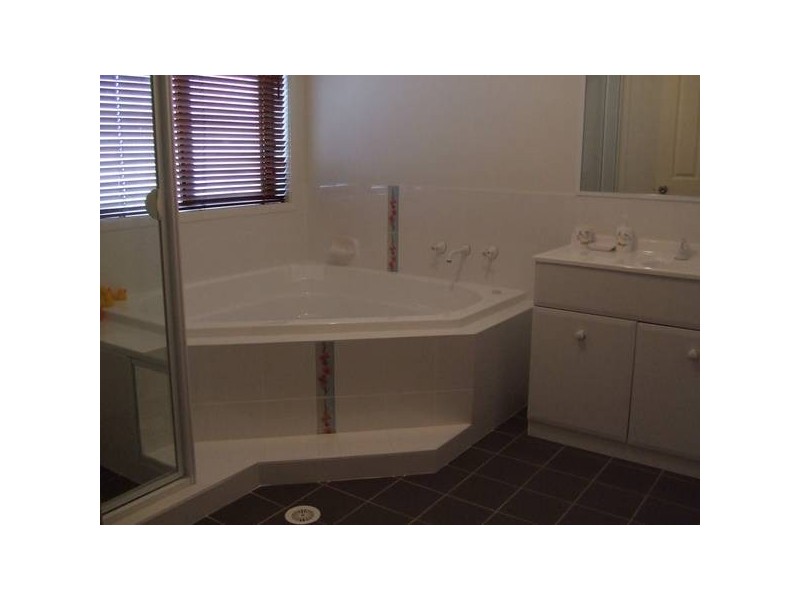 6 Edenbridge Street, Kellyville Ridge NSW 2155