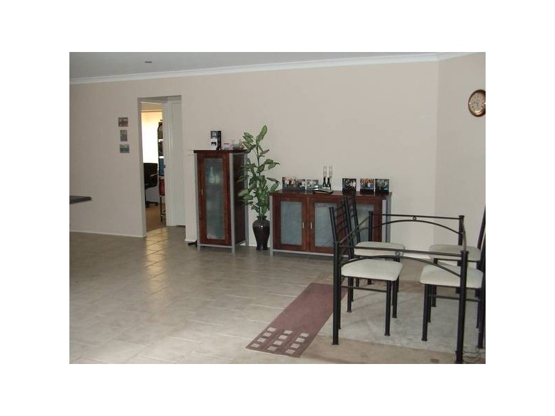 8 BROMLY GROVE, Parklea NSW 2768