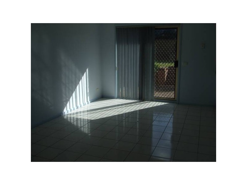 11 KASHMIR AVENUE, Quakers Hill NSW 2763