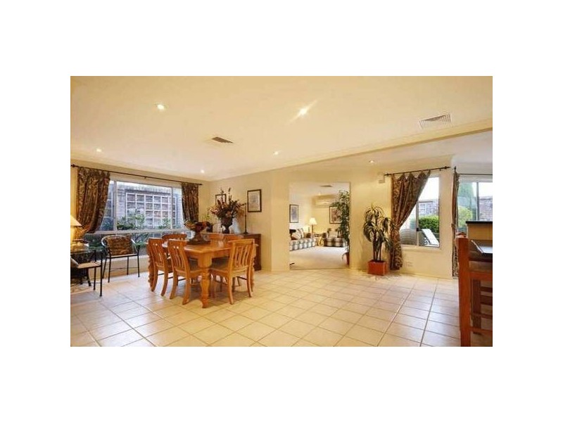 40 Perkins Drive, Kellyville NSW 2155