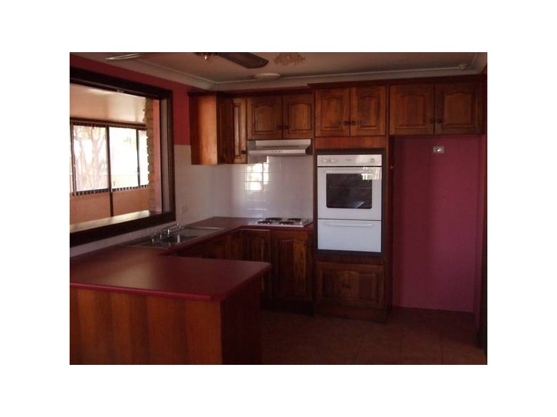 12 Riley Place, Quakers Hill NSW 2763