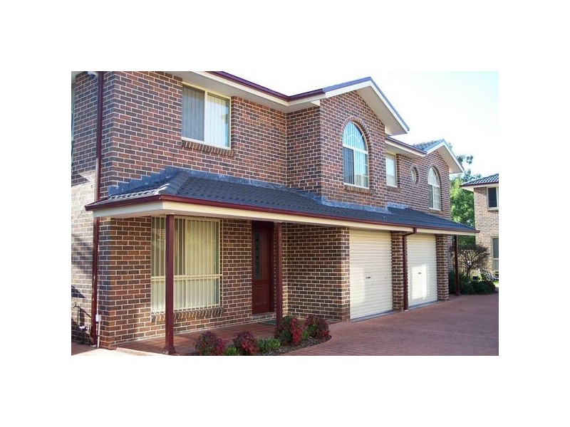 1/73 EASTERN ROAD, Quakers Hill NSW 2763