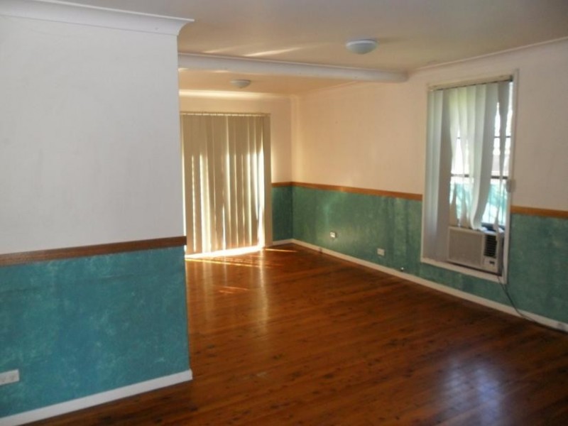 75 ALFORD STREET, Quakers Hill NSW 2763