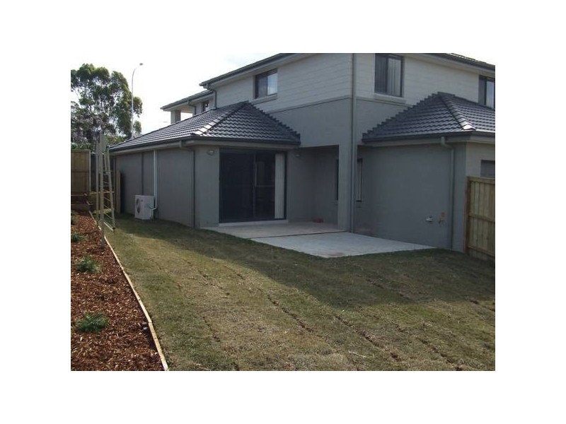 2 Candlenut Grove, Parklea NSW 2768