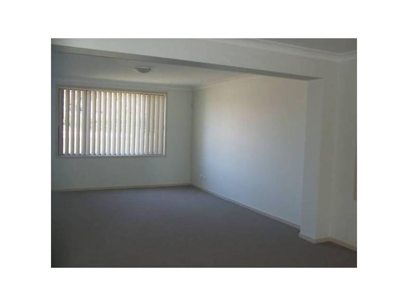 2 Candlenut Grove, Parklea NSW 2768