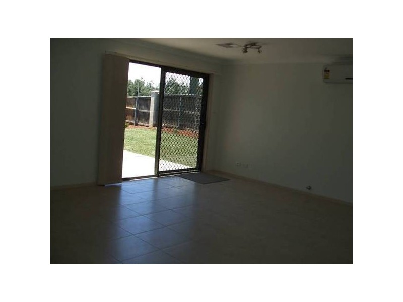 2 Candlenut Grove, Parklea NSW 2768