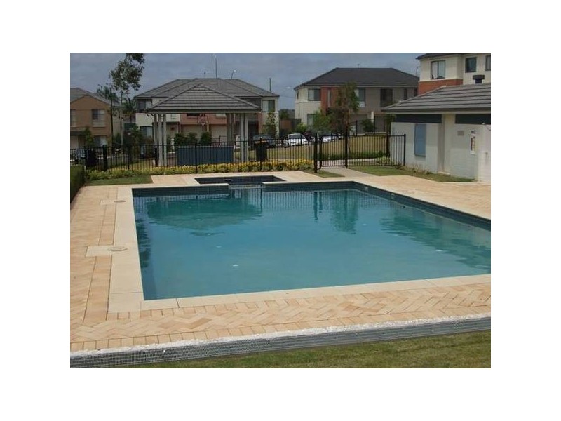 16 SOMMERSBY CCT, Acacia Gardens NSW 2763