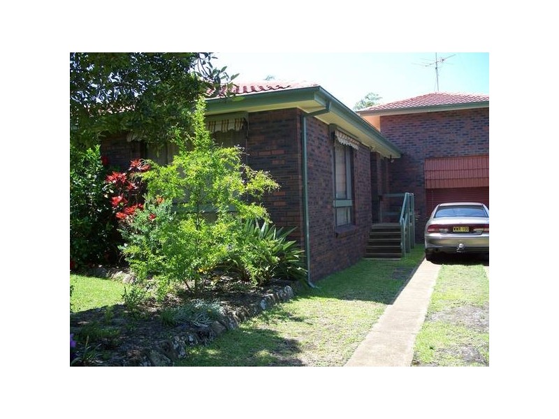 9 Elizabeth Ave, Lemon Tree Passage NSW 2319