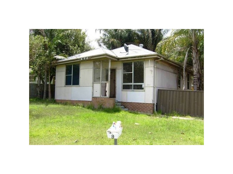9 Charles Street, Raymond Terrace NSW 2324