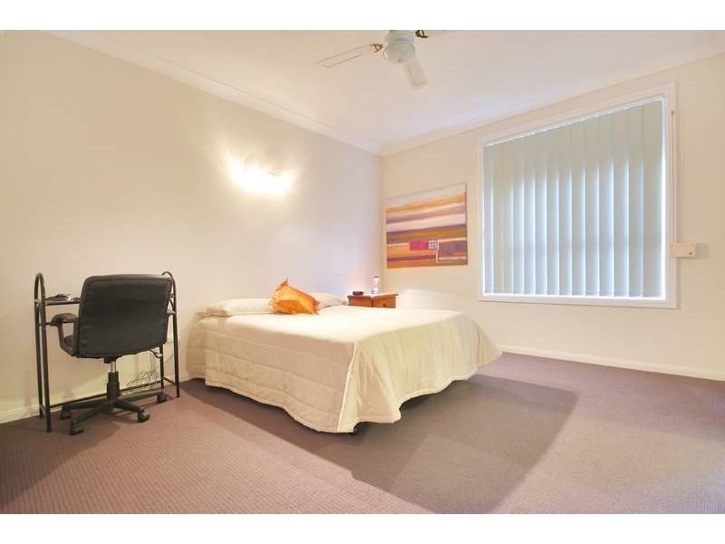 13 The Lakes Drive, Glenmore Park NSW 2745