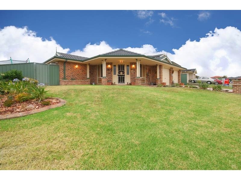 1 Winna Place, Glenmore Park NSW 2745
