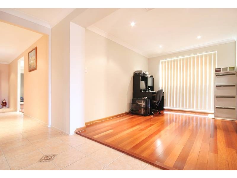 12 Shearwater Drive, Glenmore Park NSW 2745