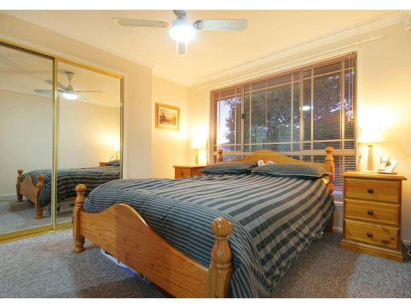 13 Woodlands Drive, Glenmore Park NSW 2745