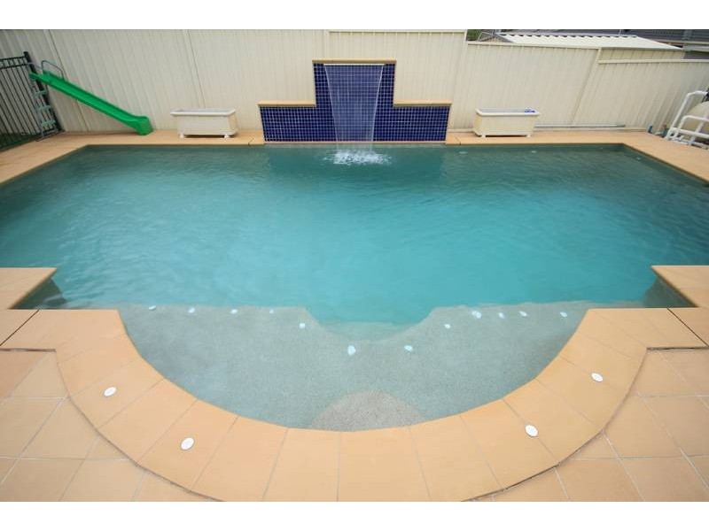 13 Woodlands Drive, Glenmore Park NSW 2745