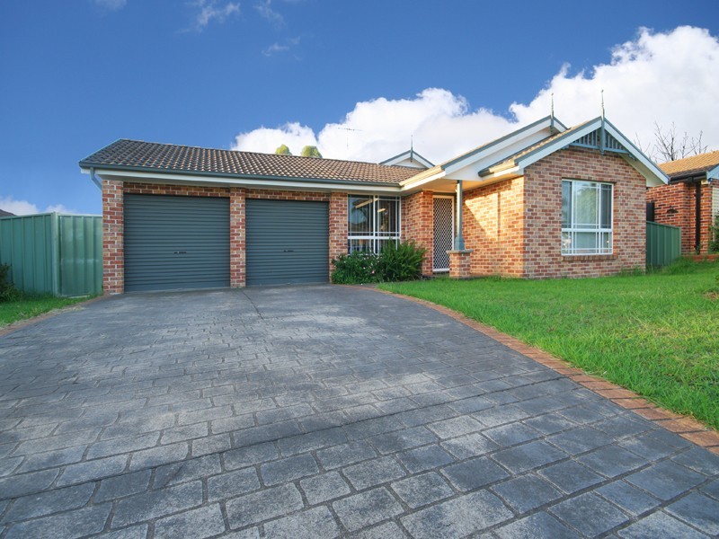 60 Womra Crescent, Glenmore Park NSW 2745