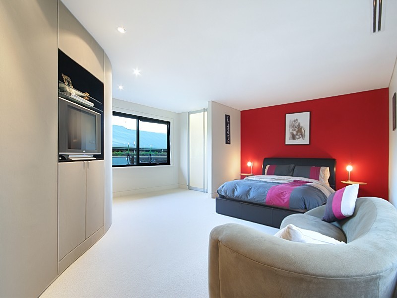 18 Matthew Parade, Blaxland NSW 2774