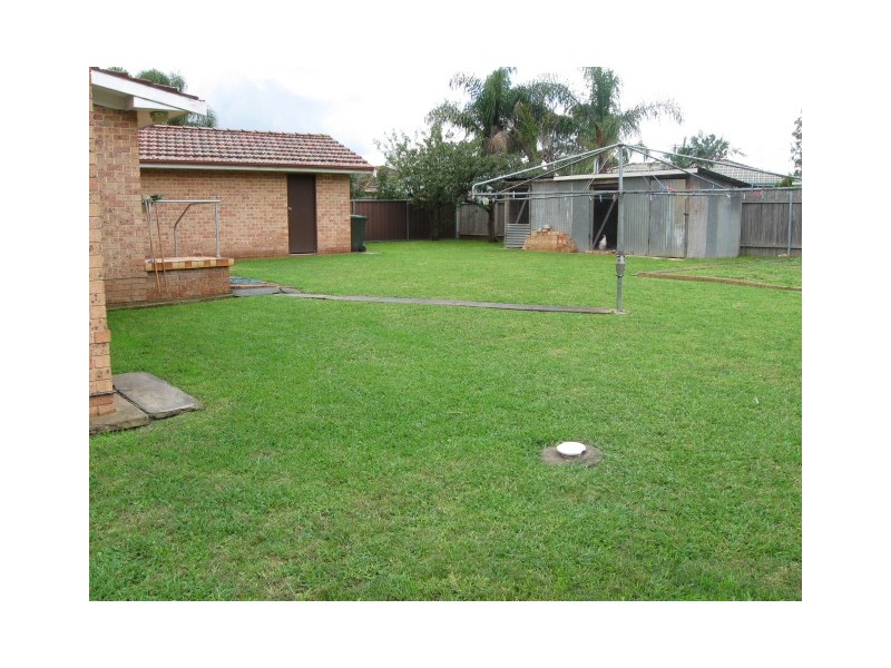 2 Clucas rd, Dharruk NSW 2770