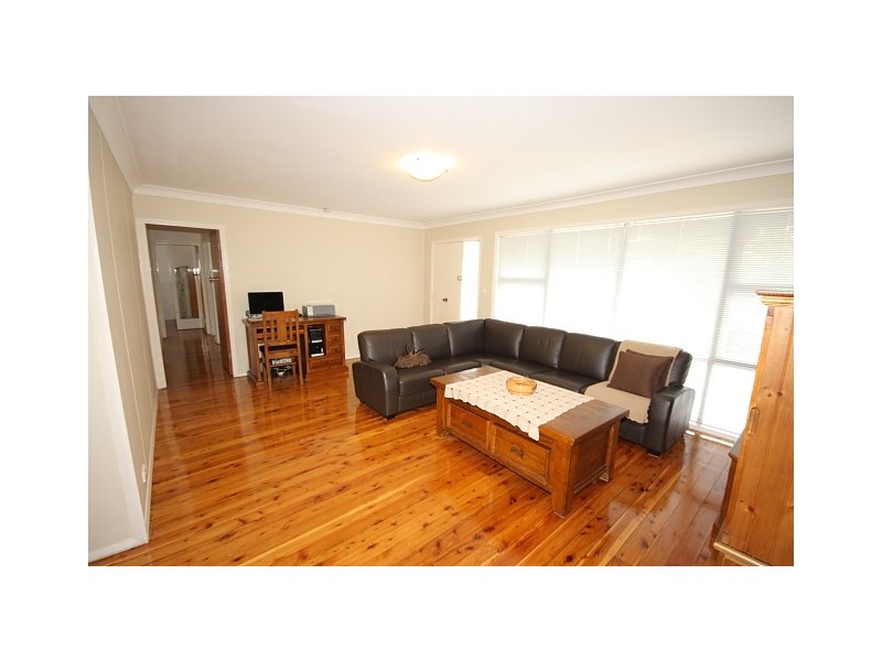 7 Blaxland Avenue, Penrith NSW 2750