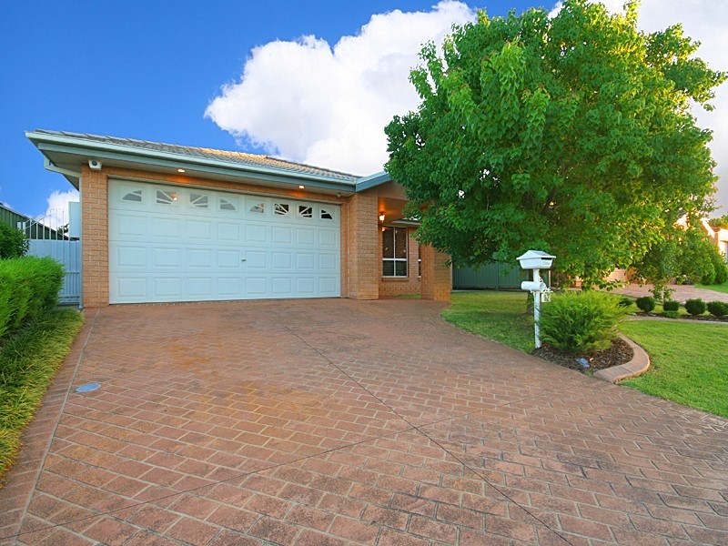 Glenmore Park NSW 2745