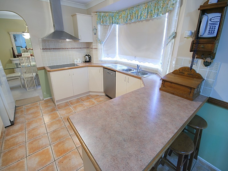 1 Bundeluk Crescent, Glenmore Park NSW 2745