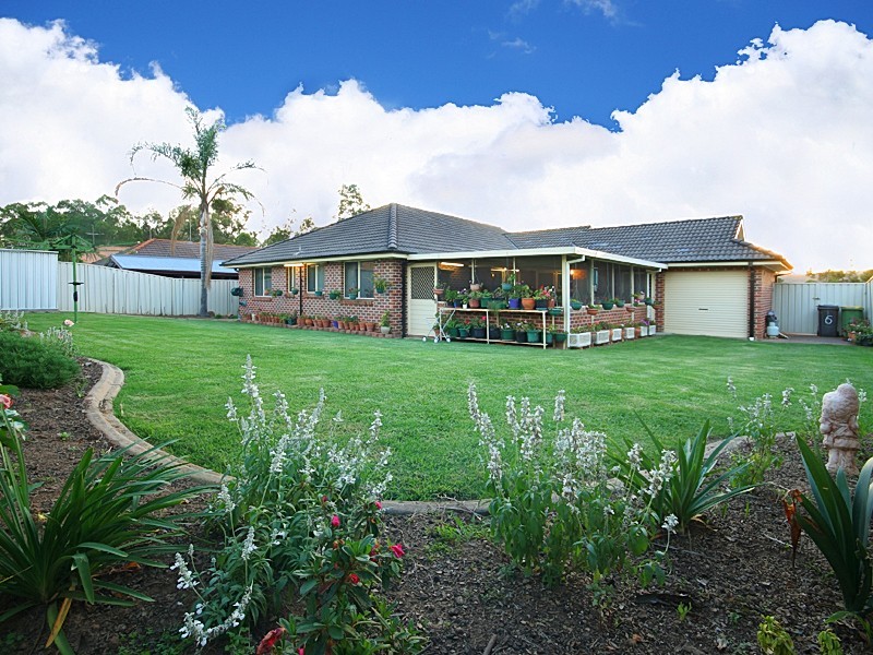 6 Jarra Crescent, Glenmore Park NSW 2745