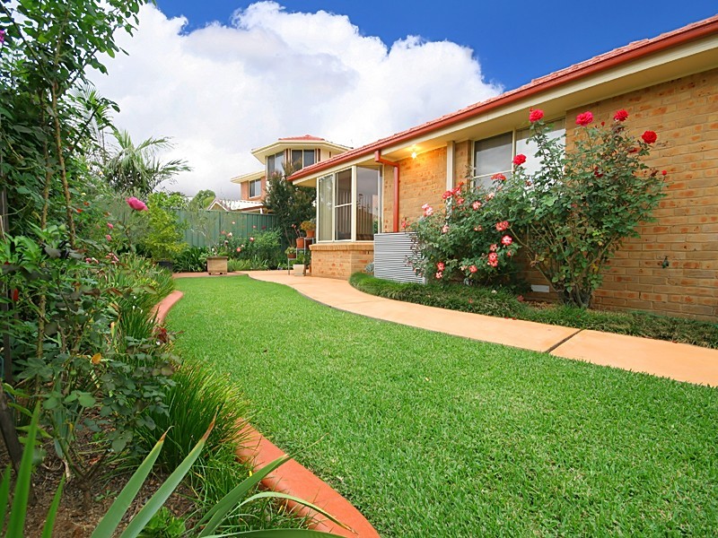 184 Ridgetop Drive, Glenmore Park NSW 2745