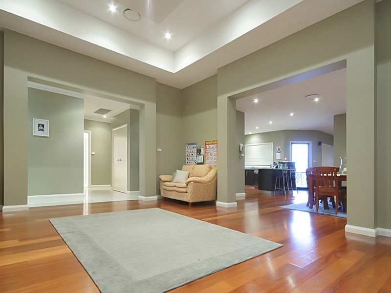 22 Burra Close, Glenmore Park NSW 2745