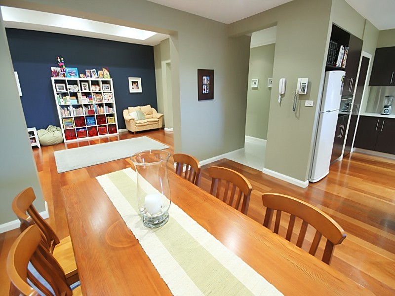22 Burra Close, Glenmore Park NSW 2745