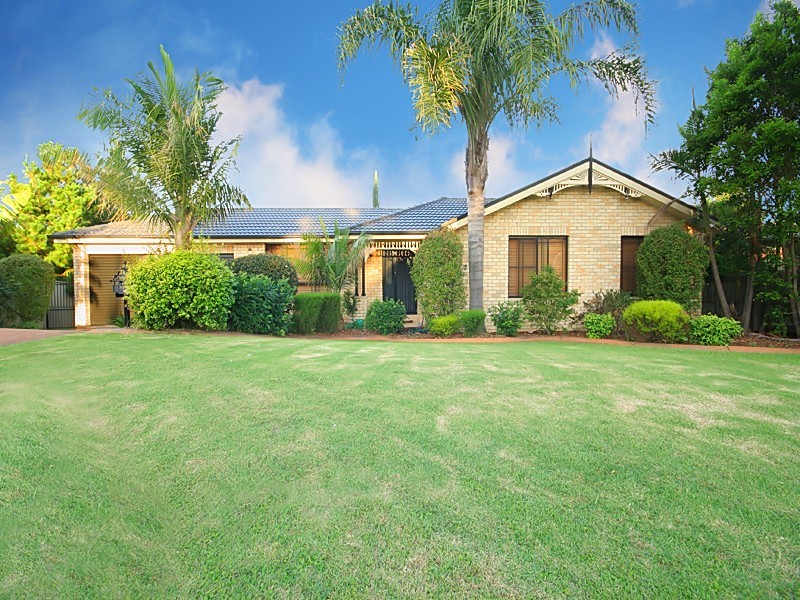 19 Sittella Place, Glenmore Park NSW 2745