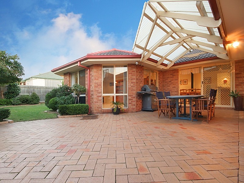 7 Woburn Place, Glenmore Park NSW 2745
