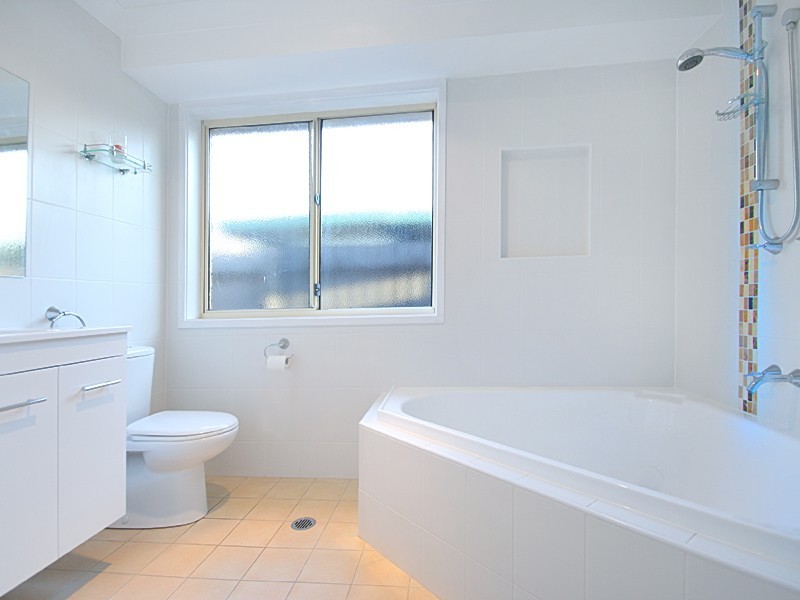 7 Woburn Place, Glenmore Park NSW 2745