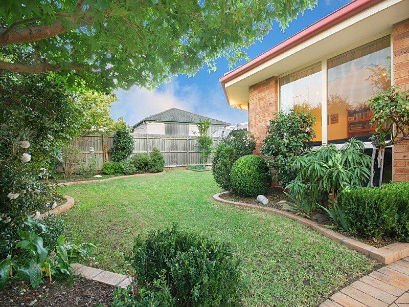 7 Woburn Place, Glenmore Park NSW 2745