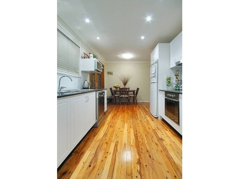 5 Walcha Place, South Penrith NSW 2750