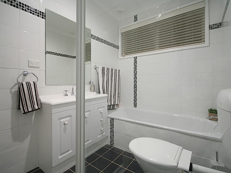 5 Walcha Place, South Penrith NSW 2750