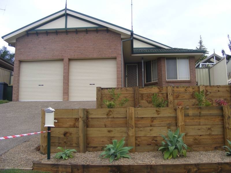 12 Kenneth Slessor Drive, Glenmore Park NSW 2745